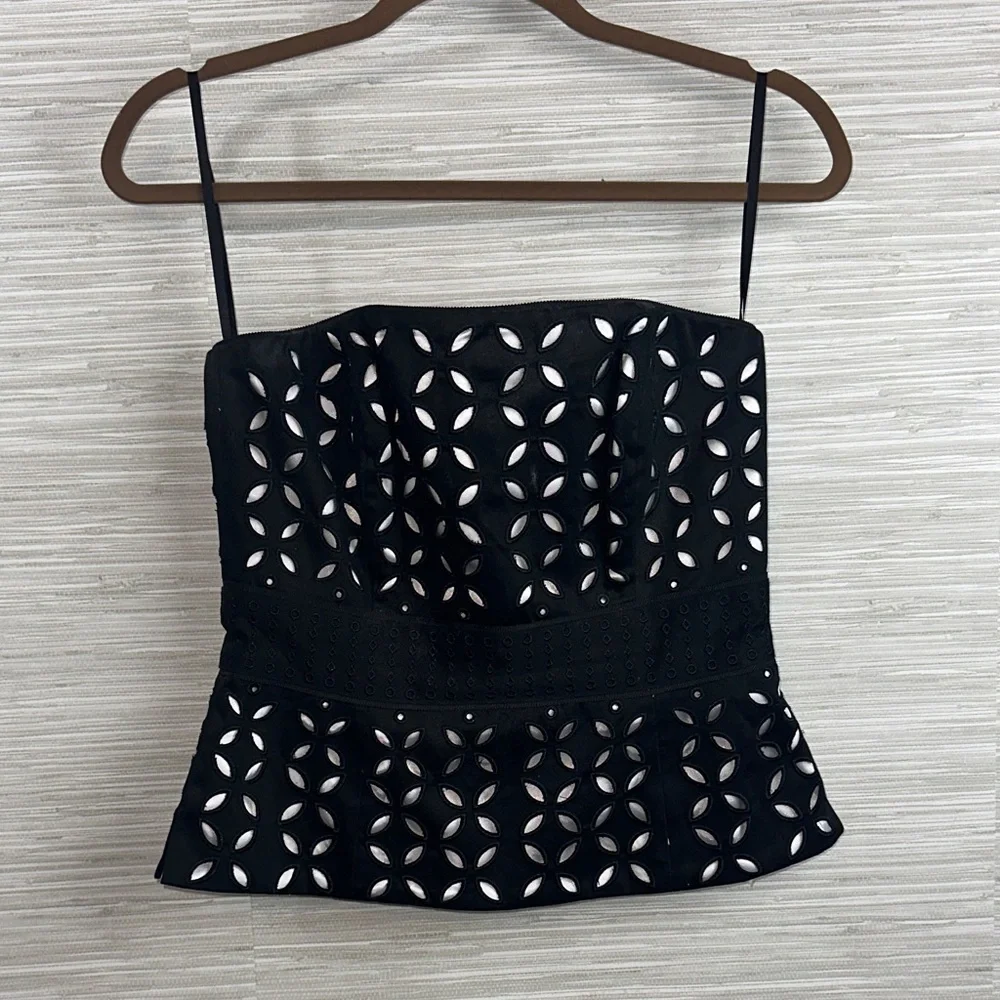 White House Black Market size 4 Black & white cutout Eyelet corset top - Picture 2 of 7